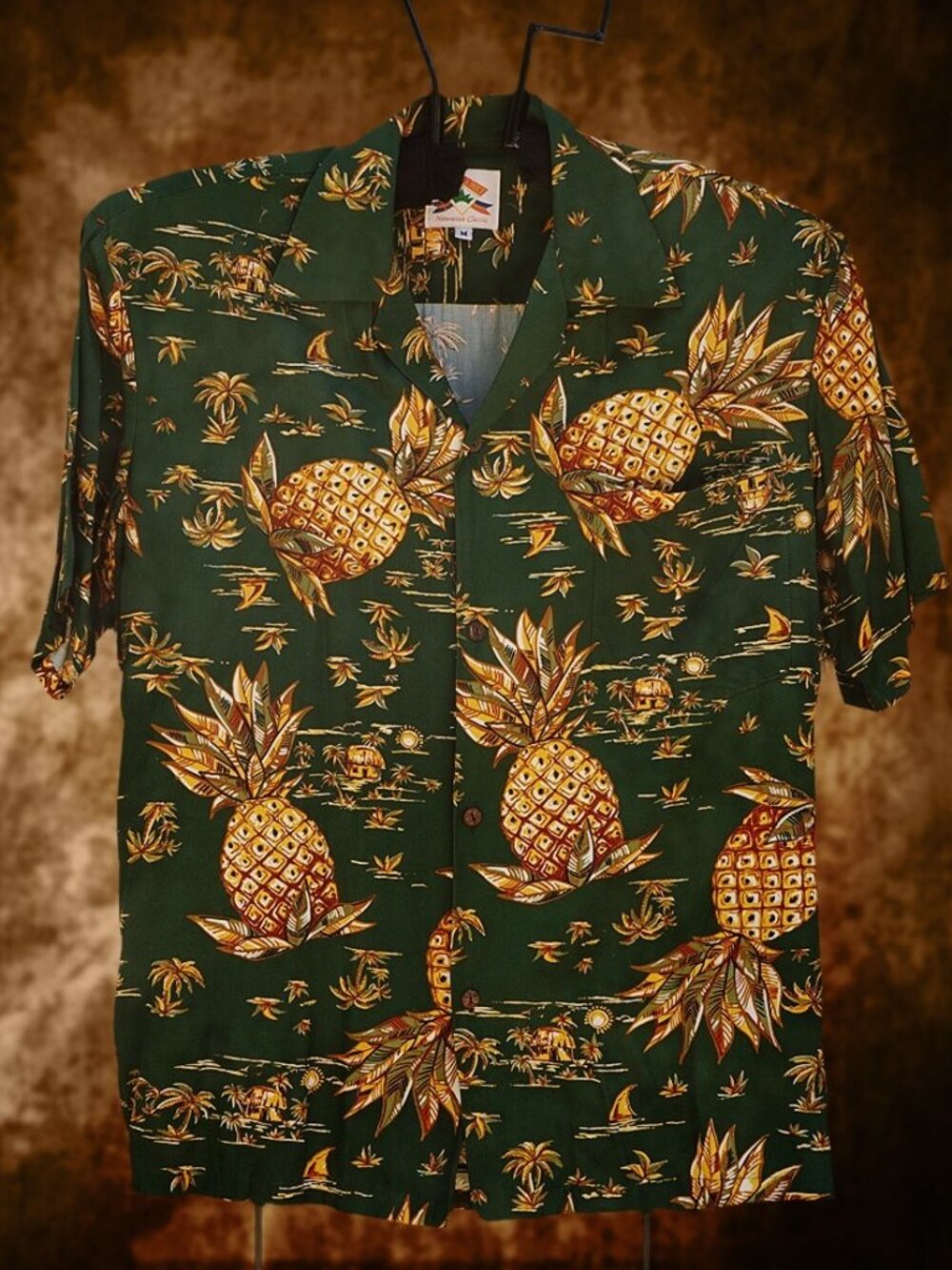 Pineapple Juice Hawaiian Classic Aloha Shirt Vintage Men Medium Green Tiki Palm